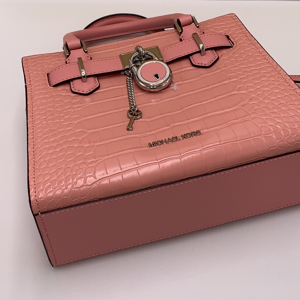 MICHAEL KORS
Hamilton Small Crocodile Embossed Faux Leather Satchel
Primrose
NWT - Picture 6 of 16
